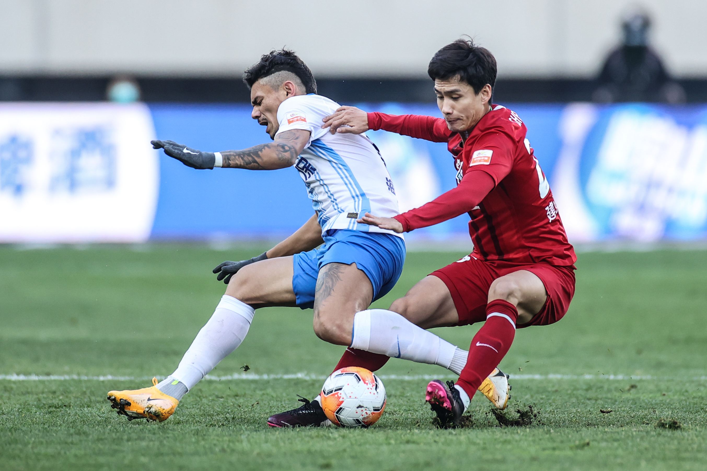 IM体育在线注册-天津泰达击败对手，展现实力