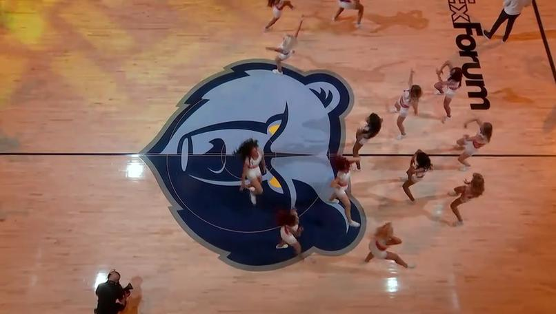 IM体育下载-山西队力克独行侠，莫兰特高光表现